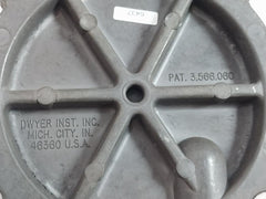 Explosion-proof Differential Pressure Switch 1/4 Hp 250 Vac Dwyer 1950-5-2F