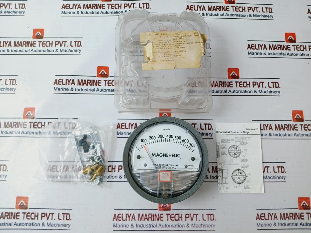 Dwyer 2000/750Pa Differential Pressure Gauge 0-700 Pascals