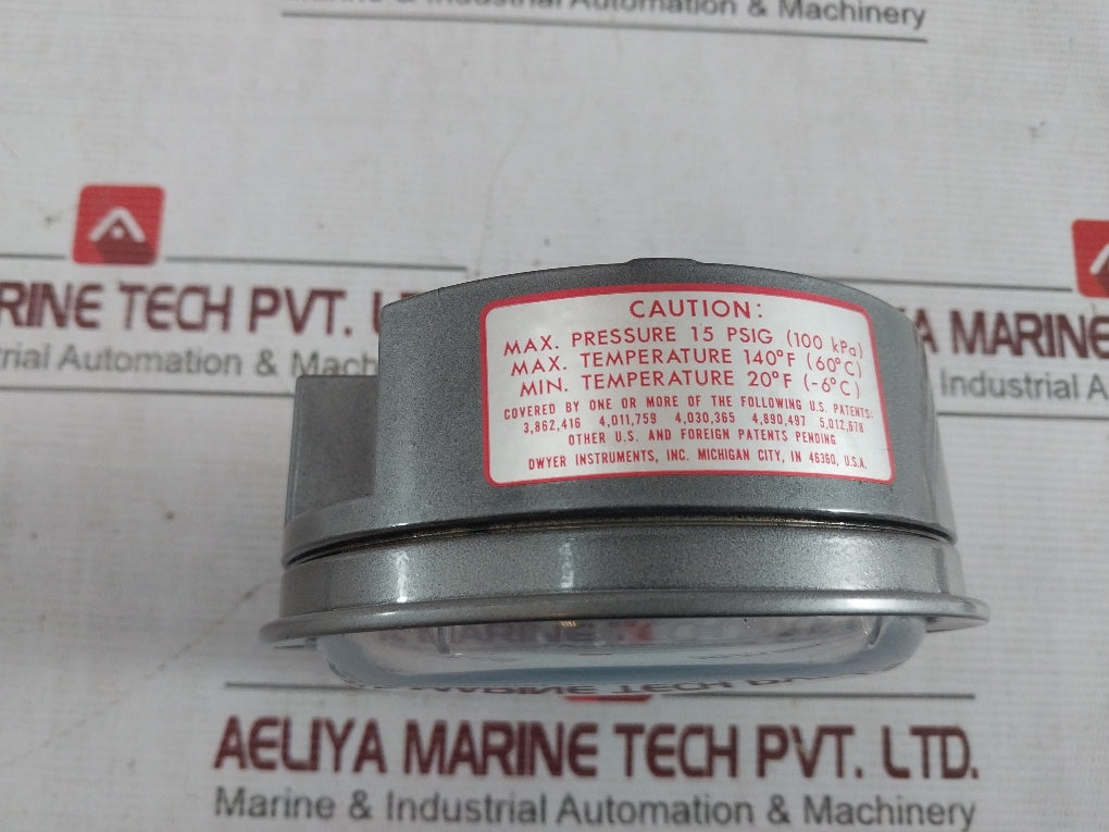 Dwyer 2310 C Magnehelic Differential Pressure Gauge 15 Psig (100Kpa) 94-12Mx-241