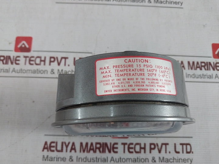 Dwyer 2310 C Magnehelic Differential Pressure Gauge 15 Psig (100Kpa) 94-12Mx-241