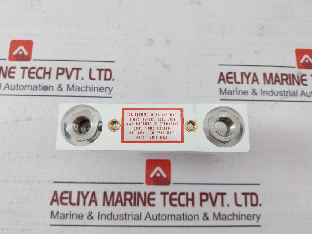 Dwyer Vfa-24-ssv Acrylic Flowmeter 690 Kpa/100 Psig