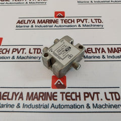 Dx Antenna Ed-772 2Way Splitter