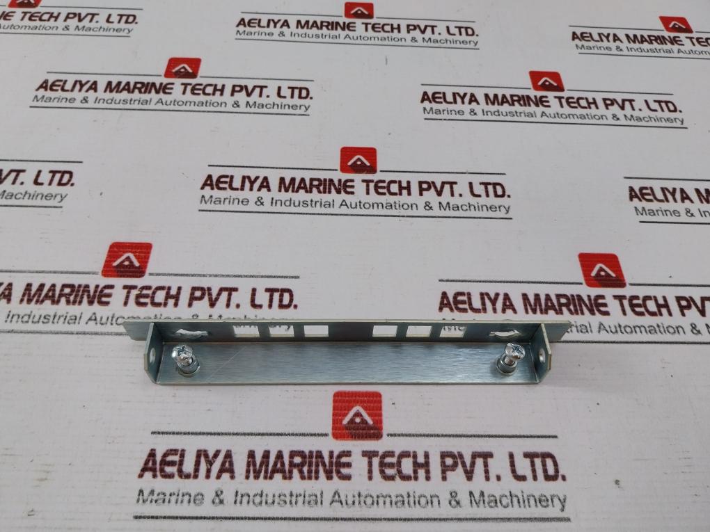 Dynics Fx19Plnmar Operator Interface Monitor 100-240Vac 50-60 Hz