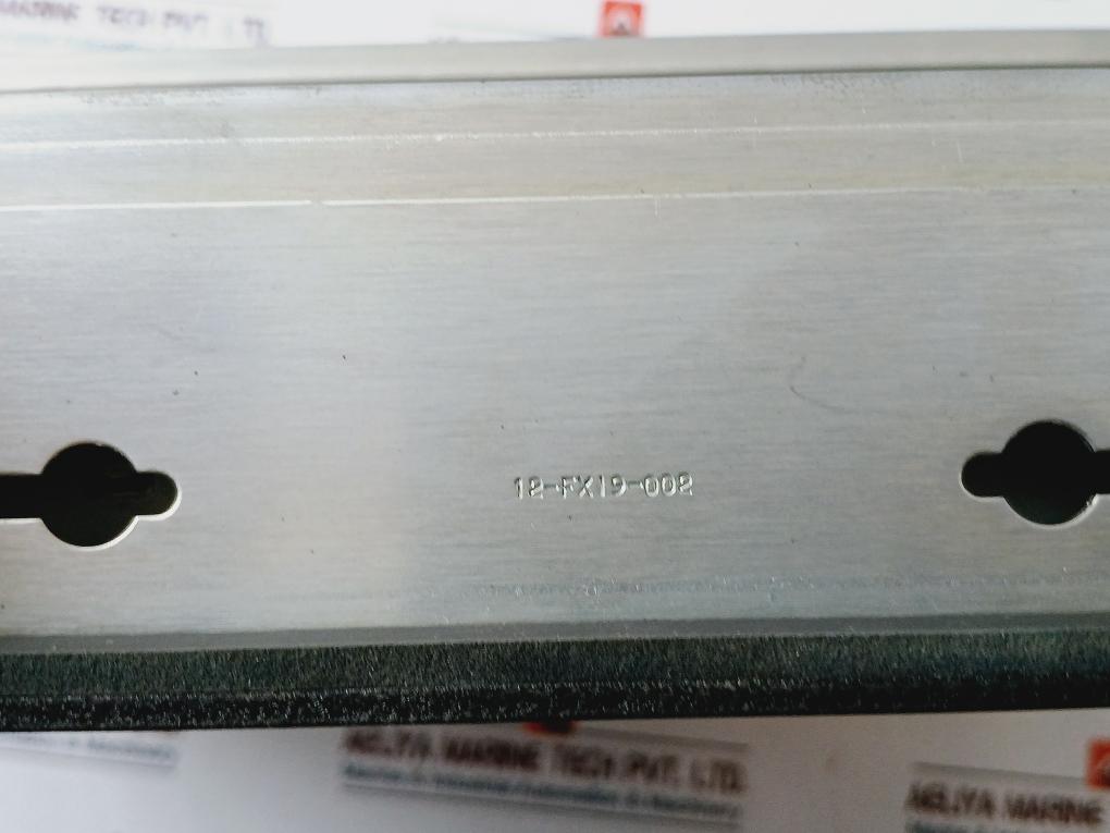 Dynics Fx19Plnmar Operator Interface Monitor 100-240Vac 55W 50-60Hz