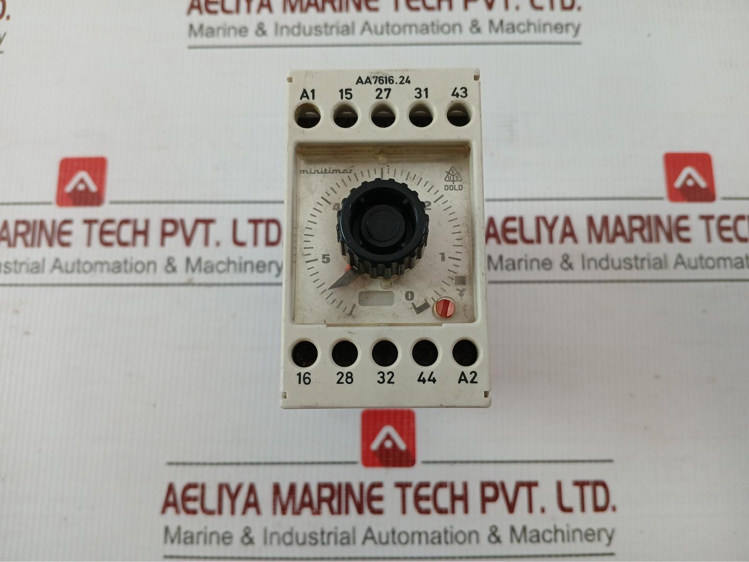 E.Dold & Sohne Aa7616.24 Mini Time Relay 50/60hz 220v