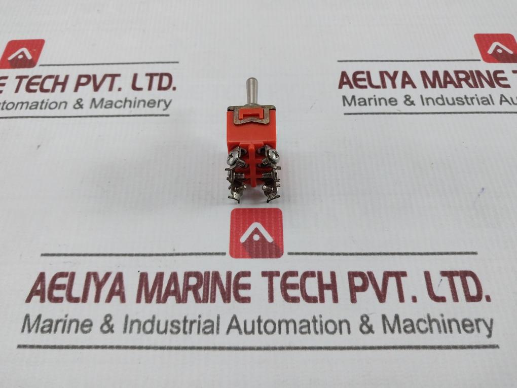 E-ten 1322 Toggle Switch 15A 250V Ac
