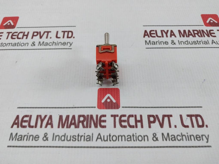 E-ten 1322 Toggle Switch 15A 250V Ac