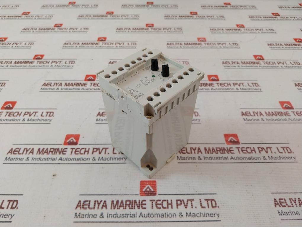 E.Dold & Sohne Ak9840.82 Varimeter Asymmetry Relay Ac11 3A/250V 0019841