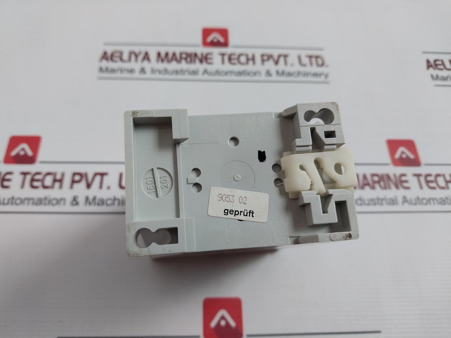 E. Dold U. Söhne Aa 9906.82 Minitimer Delay Relay Ac-11