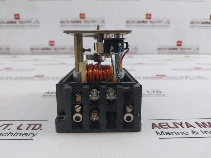 E. Dold & Sohne R834T Current Relay 4A 220V~