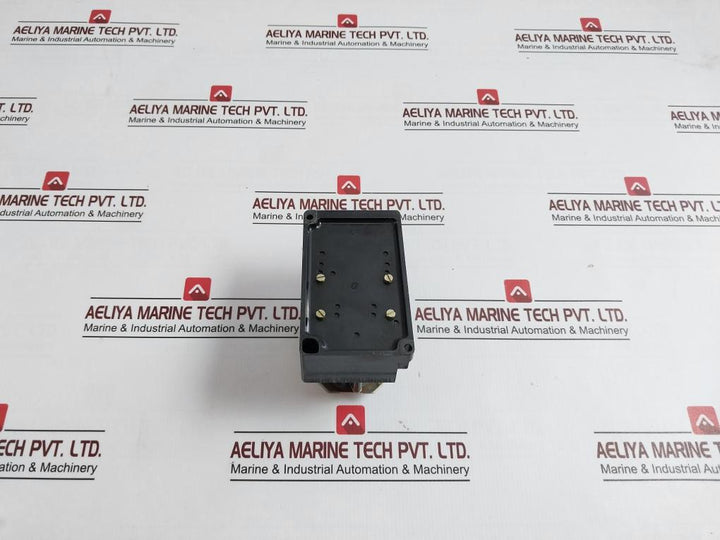 E.Dold & Sohne R 834 T Current Relay 50/60Hz 4A 220V~