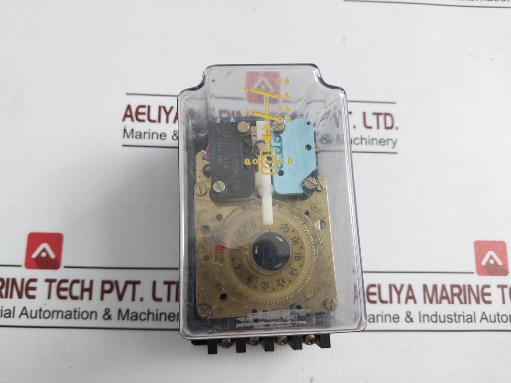 E. Dold & Sohne Zr 712T 2U Time Delay Relay 4A Ac220V 50Hz