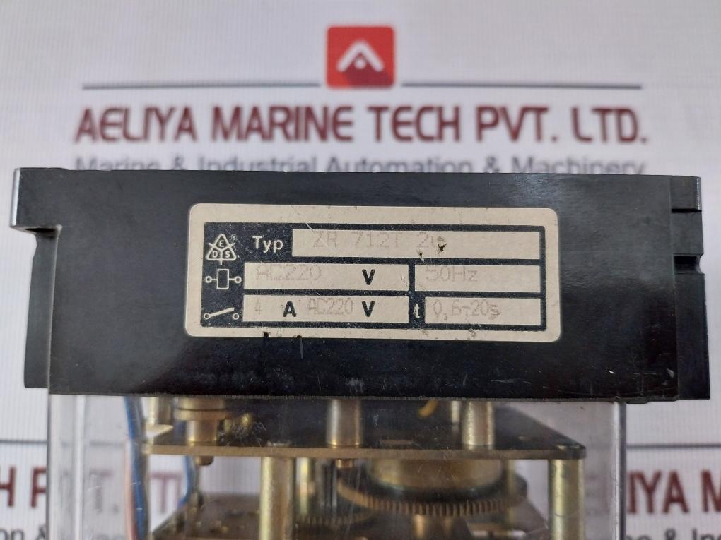 E. Dold & Sohne Zr 712T 2U Time Relay 0,6-20S Ac220V 50Hz 4A