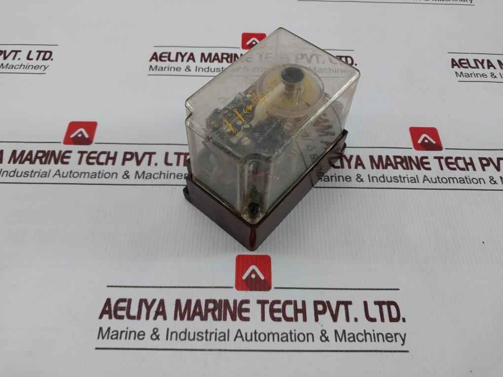 E. Dold & Sohne Zr 712 T Tp 2U Time Delay Relay 4A 220V 0,2-3 Sec