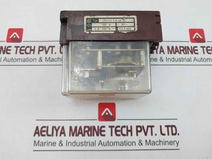 E. Dold & Sohne Zr 712 T Tp 2U Time Delay Relay 4A 220V 0,2-3 Sec