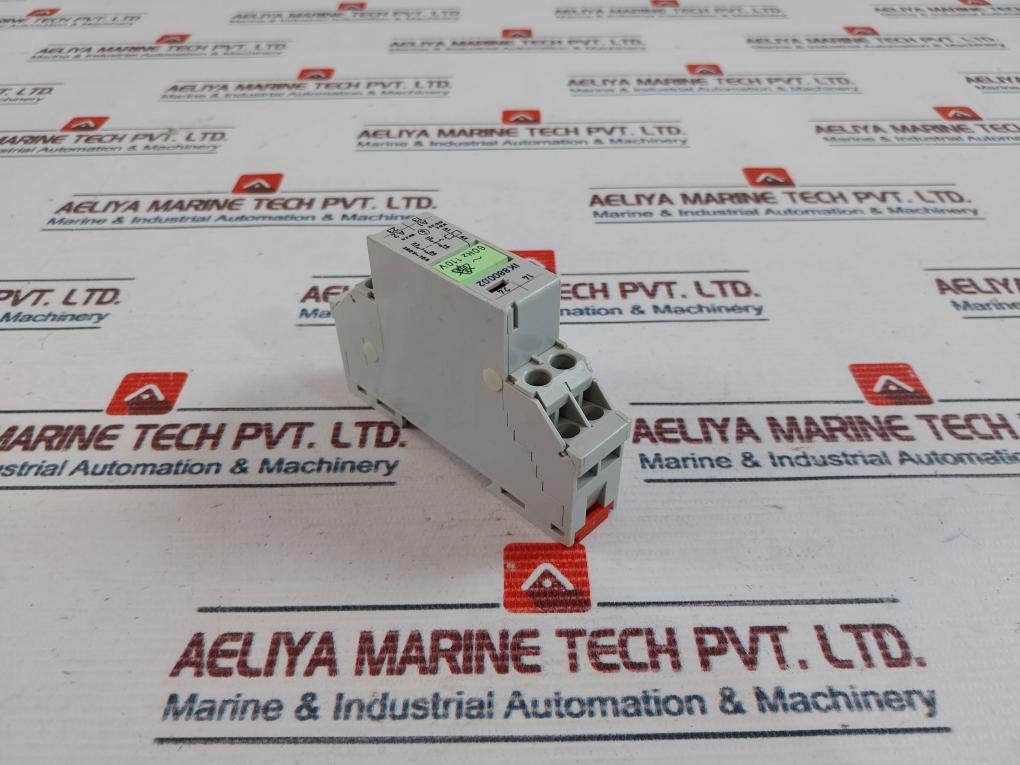 E.Dold & Sohne Ik8800.02 Relay 380V/16A 60Hz 110V