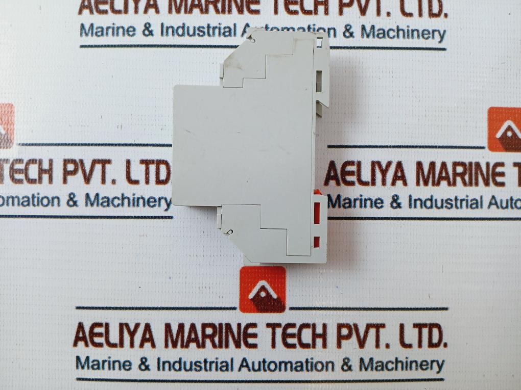 E.Dold & Sohne Ik8800.02 Relay 60Hz 110V