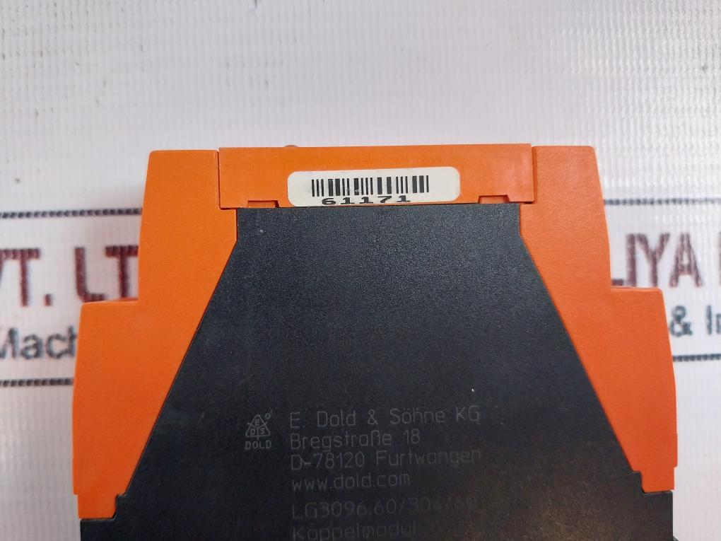 E.Dold &Sohne Lg3096.60/304/60 Safety Relay 230-240V