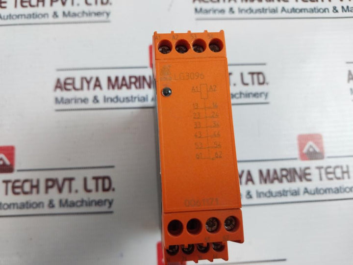 E.Dold &Sohne Lg3096.60/304/60 Safety Relay 230-240V