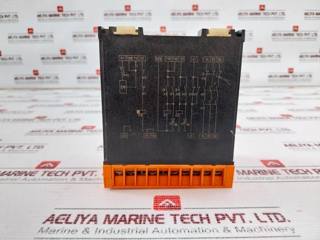 E. Dold & Sohne Safemaster Bn5930.48/204 Safety Relay 230V Ac 50/60Hz