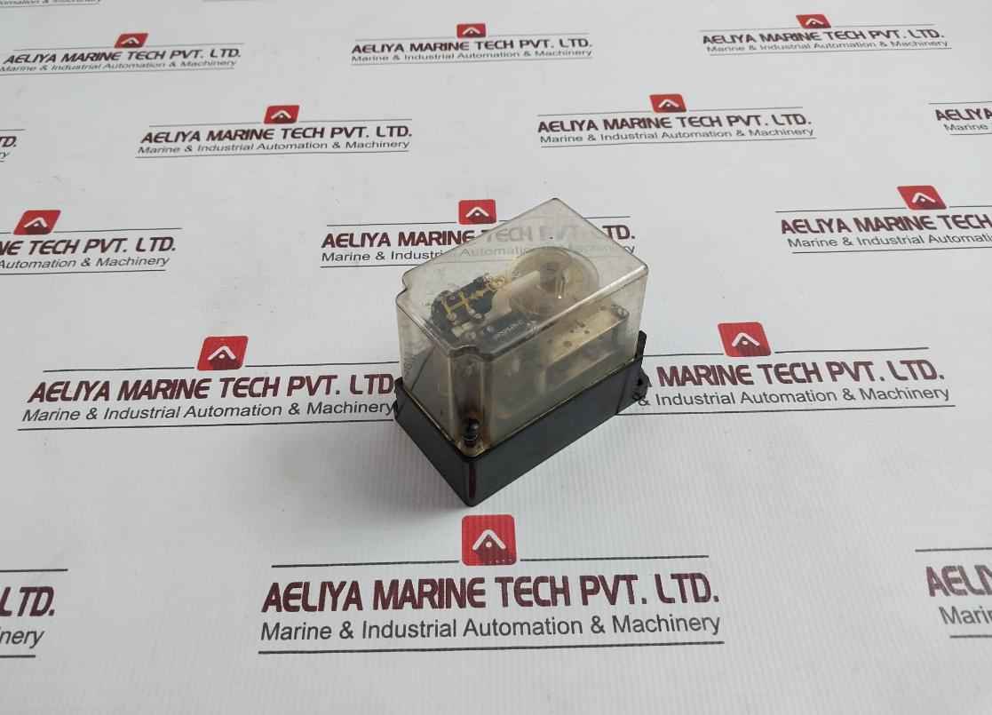 E. Dold & Sohne Zr 712T 2U Time Relay 4A 220V