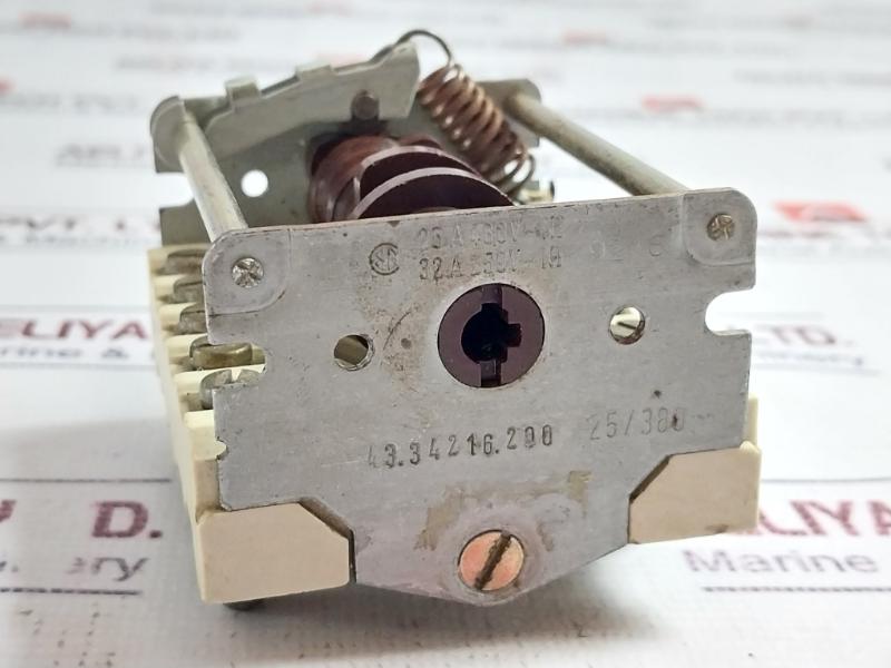 E.G.O. 521.874 Rotary Switch T150 16/500~ 25A 460V~ N1 32A 250V~ N1