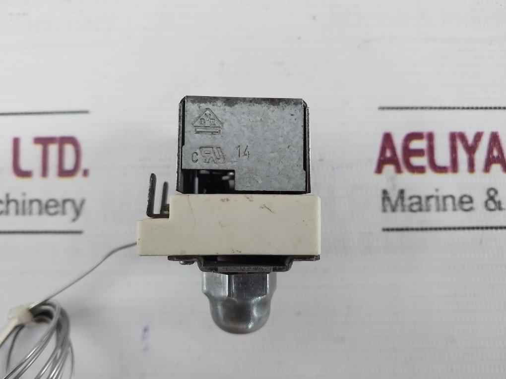 E.G.O. 56.10523.530 Thermostat 230-13C