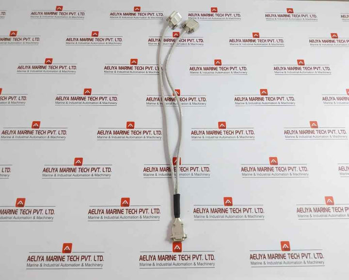 E119932-i D-sub Cable Assembly L-com