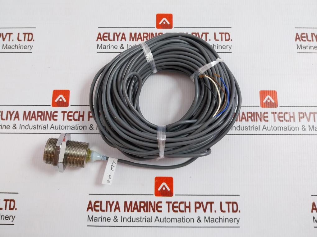 E2A-m30Ks10-wp-c3 Inductive Proximity Sensor With Cable Omron 20-meter