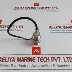 E2B-m18Ks08-wp-b1 Proximity Sensor Omron 10 To 30Vdc