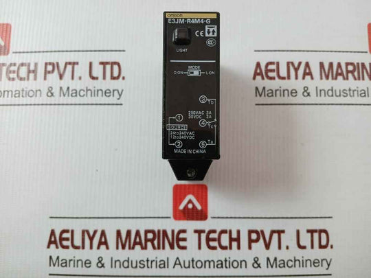 E3Jm-r4M4-g Power Supply Photoelectric Sensor Omron 250Vac 3A