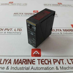 E3Jm-r4M4-g Power Supply Photoelectric Sensor Omron 250Vac 3A