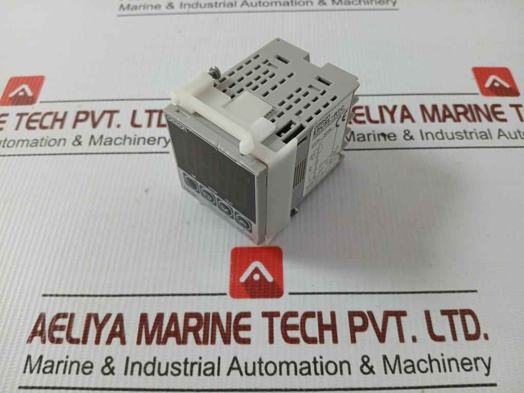 E5Csl-rtc Temperature Controller Omron 250Vac 50/60Hz