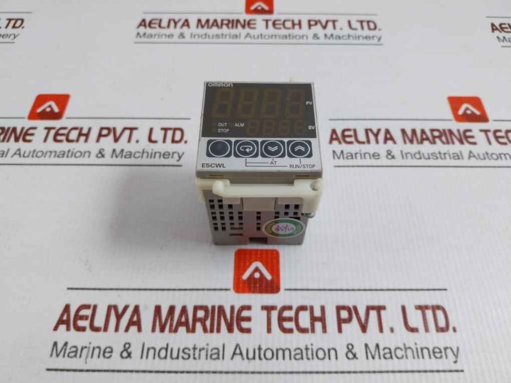 E5Cwl-q1Tc Omron Temperature Controller 250Vac 1A