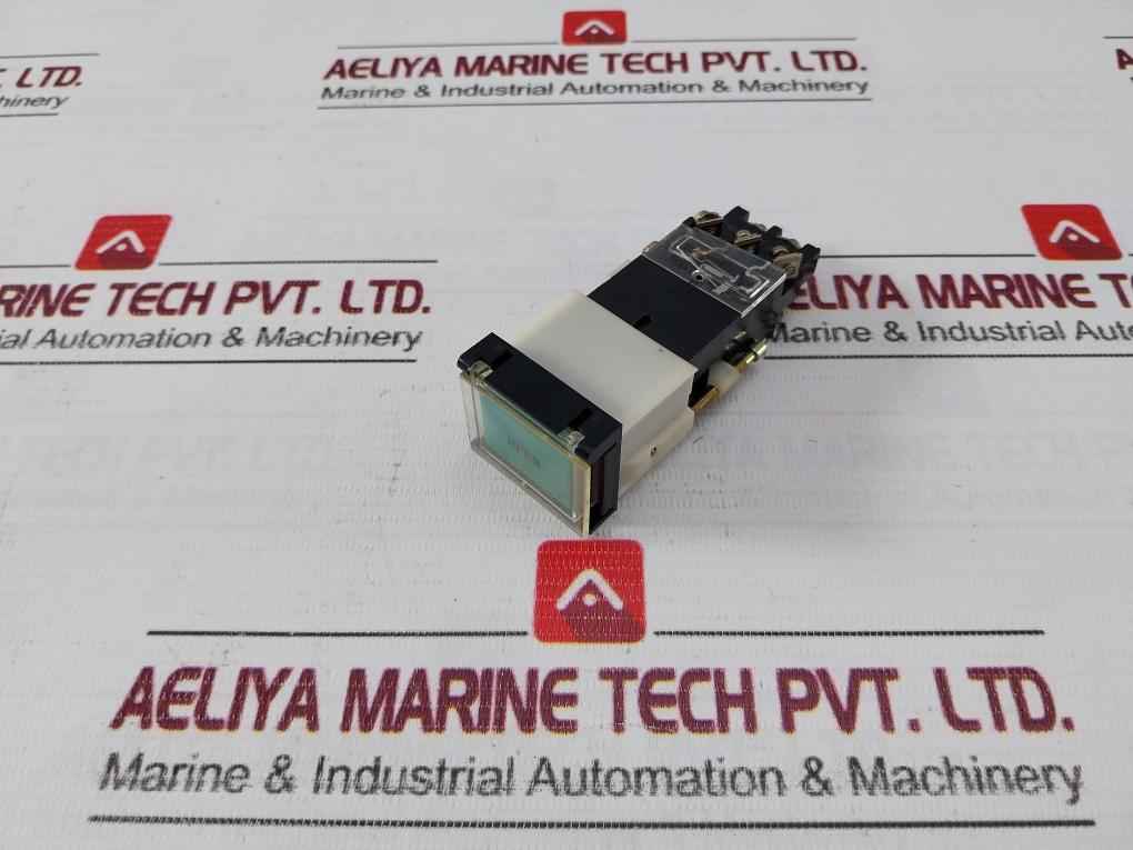 Eao 02-122.011 Push-button Switch 250V Ac 10A