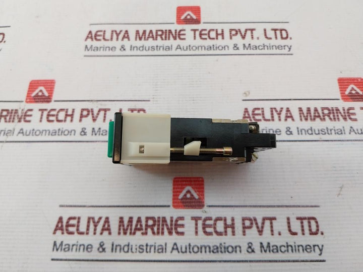 Eao 03-112-011 Illuminated Pushbutton 250V Ac 10A