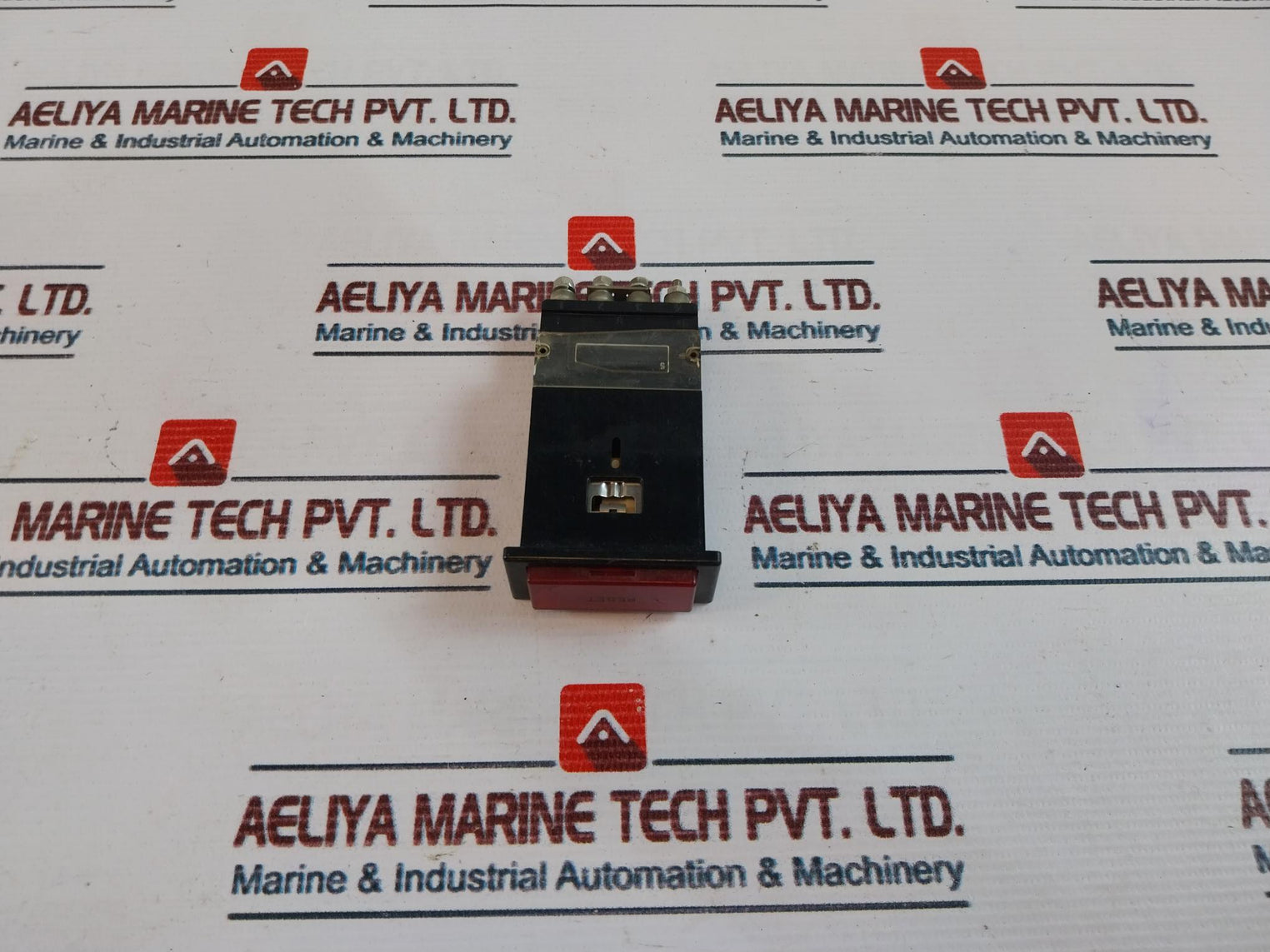 EAO 03-121 Illuminated Pushbutton 300VAC