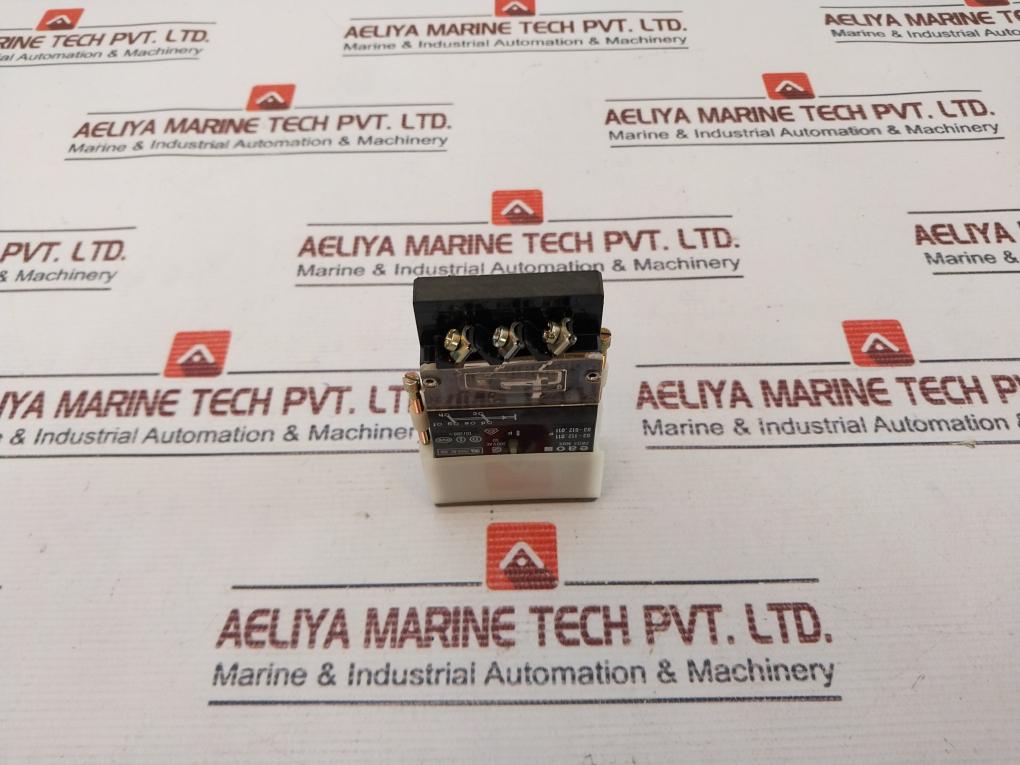 Eao 03-612.011 Selector Switch 10A 300V