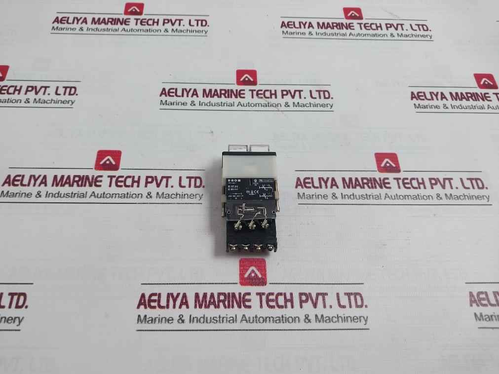 Eao 03-631.011 Modular Switch Actuator 250V Ac 10A