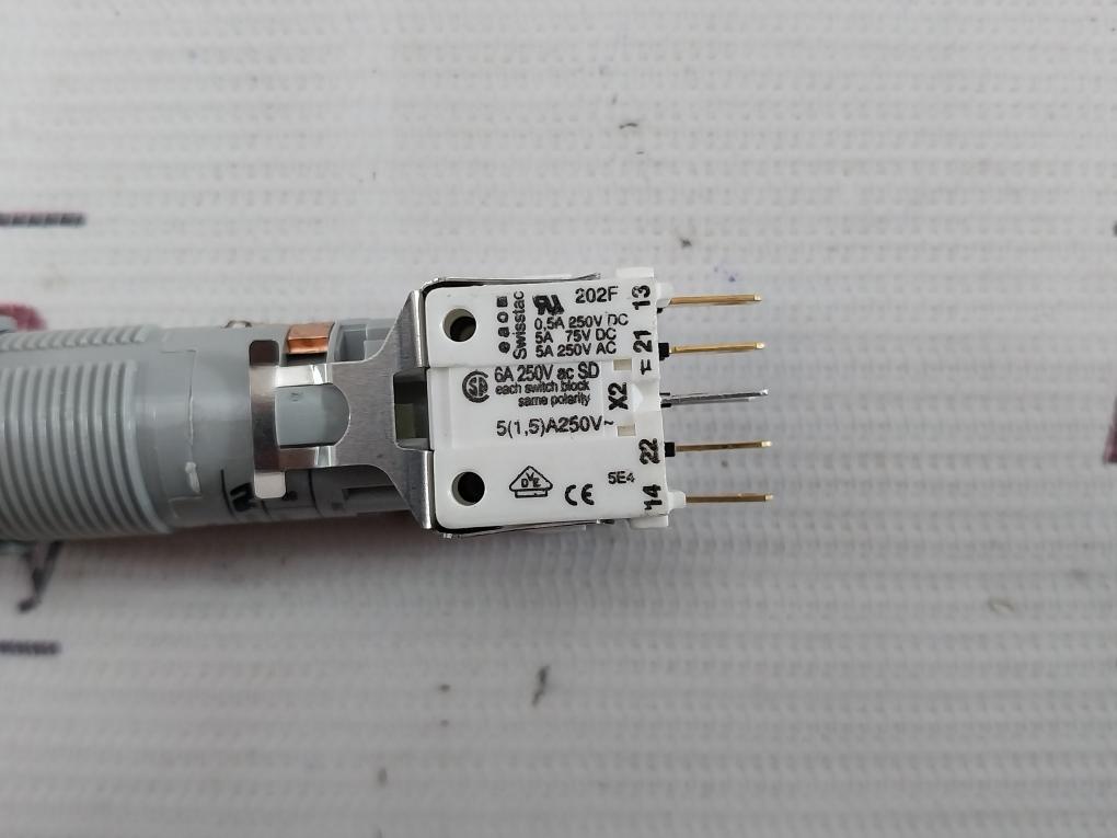 Eao 202F Illuminated Push Button 5A 250V Ac