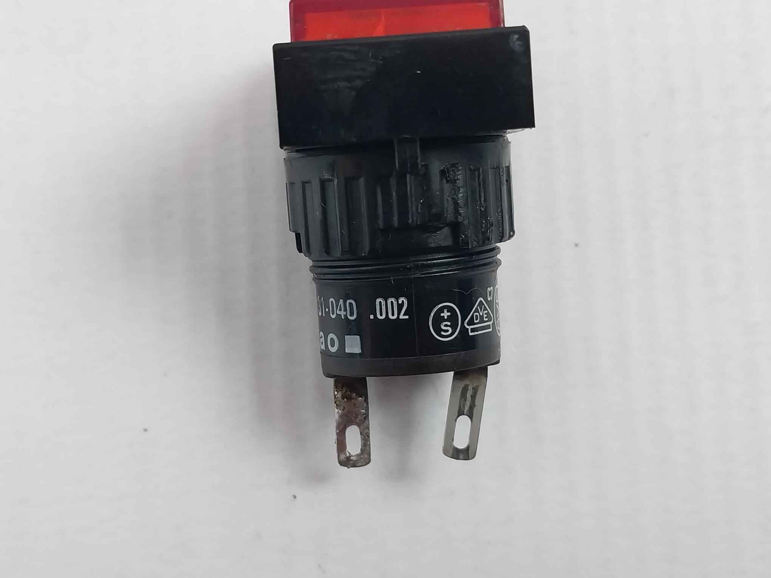 Eao 31-040.002 Red Led Indicator Actuator 1,2W/60V