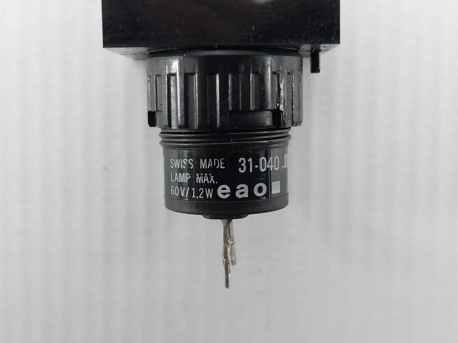 Eao 31-040.002 Red Led Indicator Actuator 60V