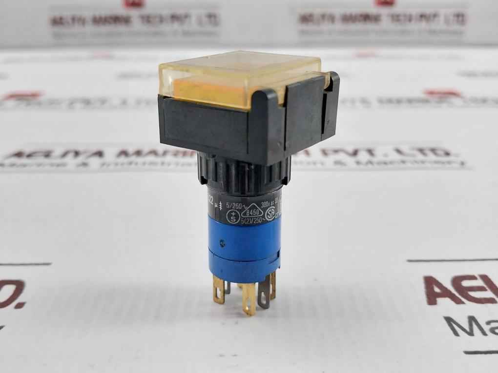 Eao 31-121.022 Pushbutton Switch 60V/1.2W 250Vac 5A