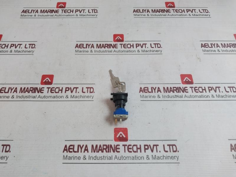 Eao 61-220 1.0/D Configurable Keylock Switch 61-8410.22 320V 5A En/Iec 60947-5-1