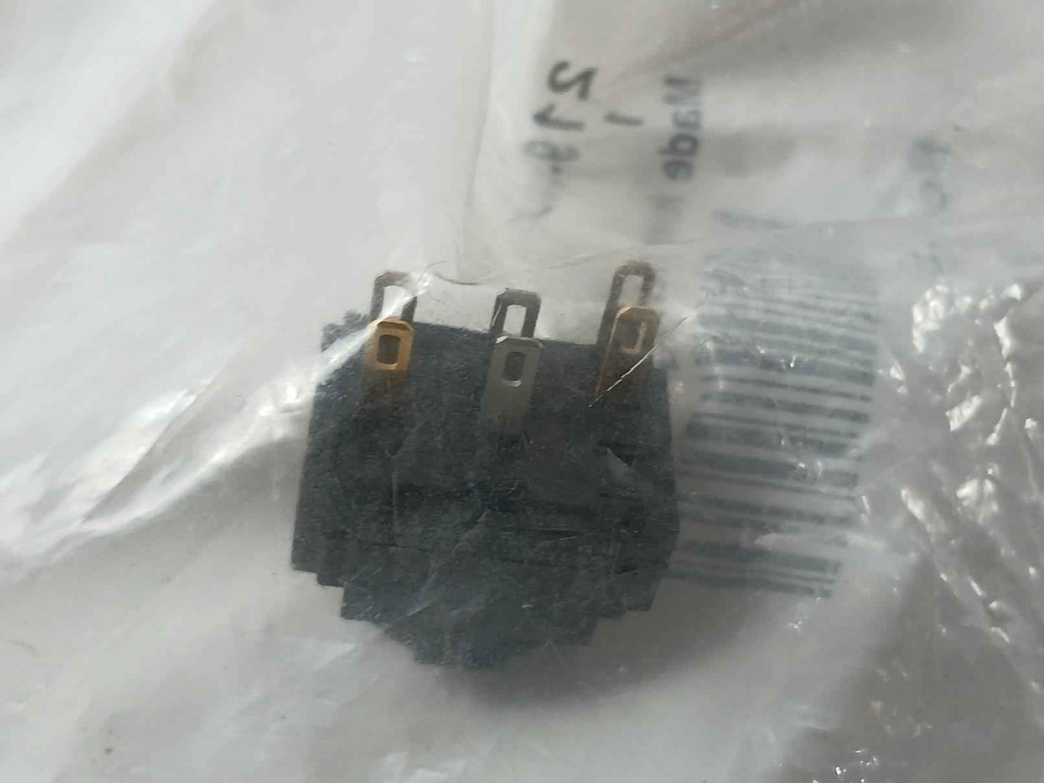Eao 61-8420.22 Switching Element 2A 250V