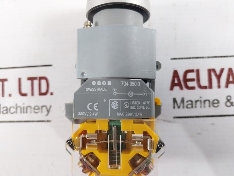 Eao 704.900.3 Switch Contact Block 380V/ 2.4W,600V Ac 10 Amps