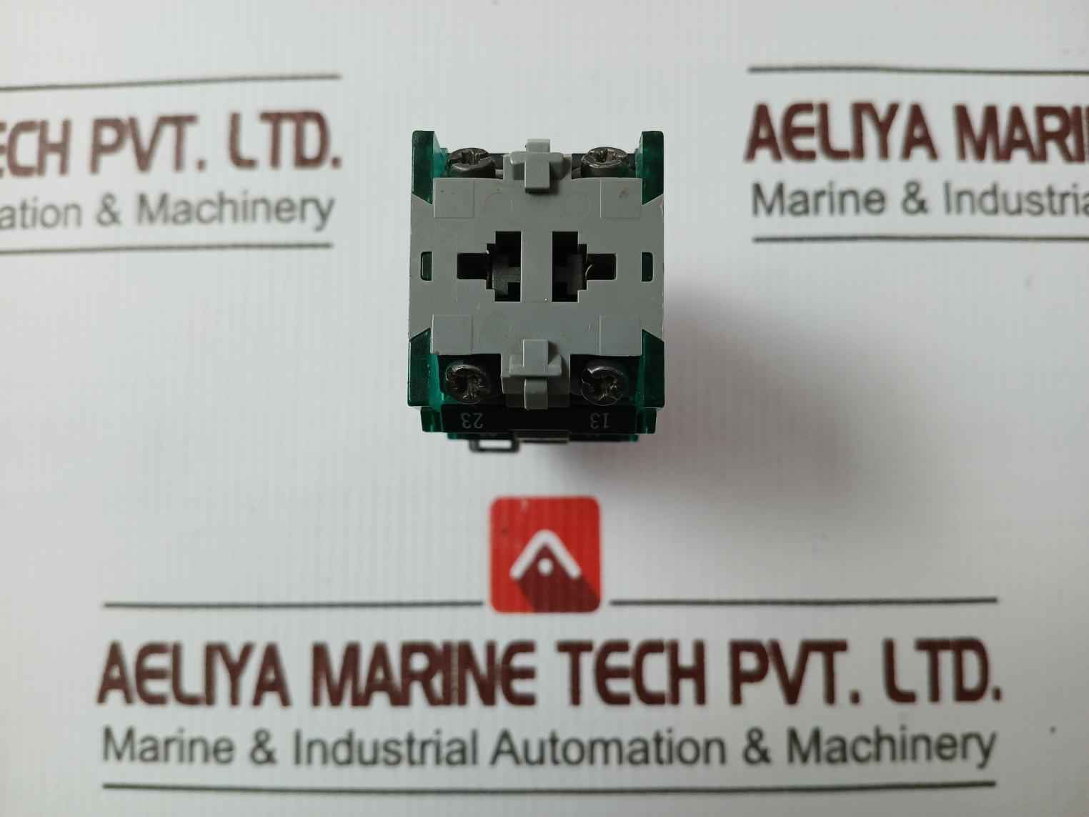 Eao 704.950.0 Lamp Block 600V,2.4 W,10A