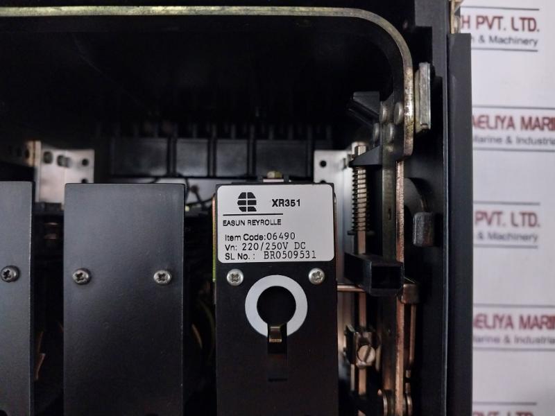 Easun Reyrolle 06490 Circuit Supervision Relay 220/250V Dc Xr351