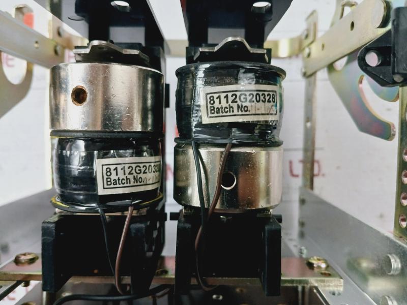 Easun Reyrolle Ar101Tx2 Relay 220V Dc With Protective Housing 06489