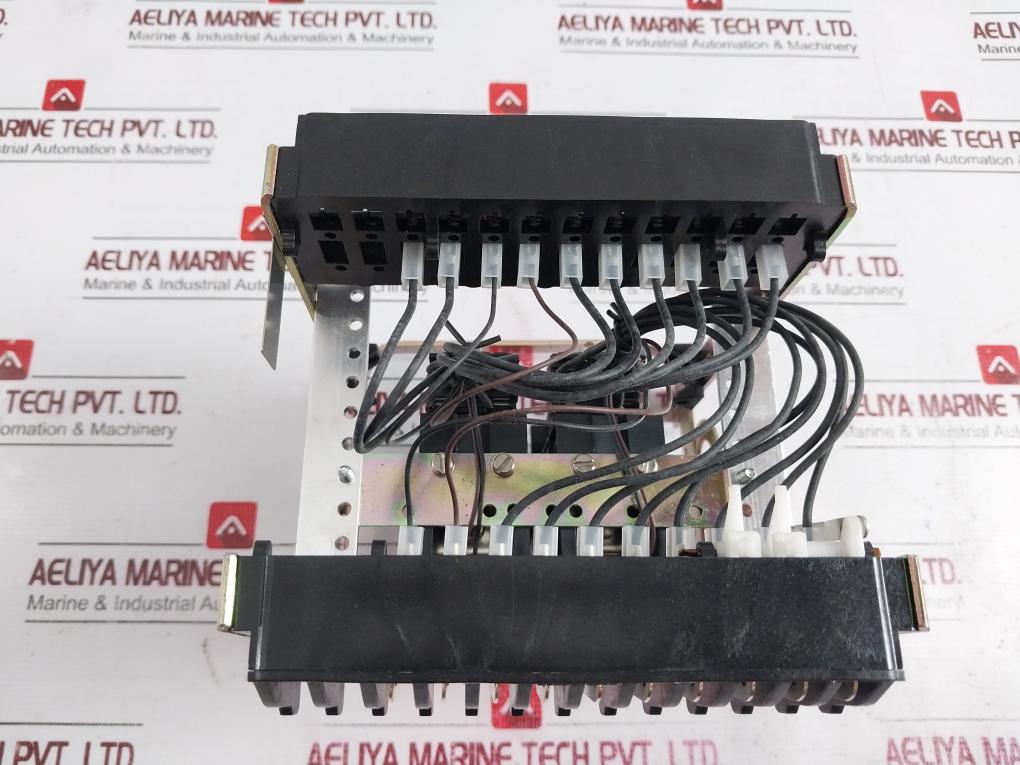 Easun Reyrolle Ar101Tx2 Relay 220V Dc With Protective Housing, Zcp-741